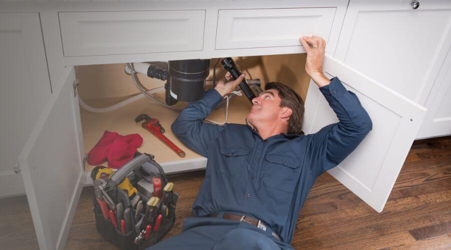Local expert plumbing services in Hawk Point, MO